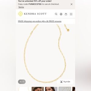 Kendra Scott  chain necklace “Courtney “